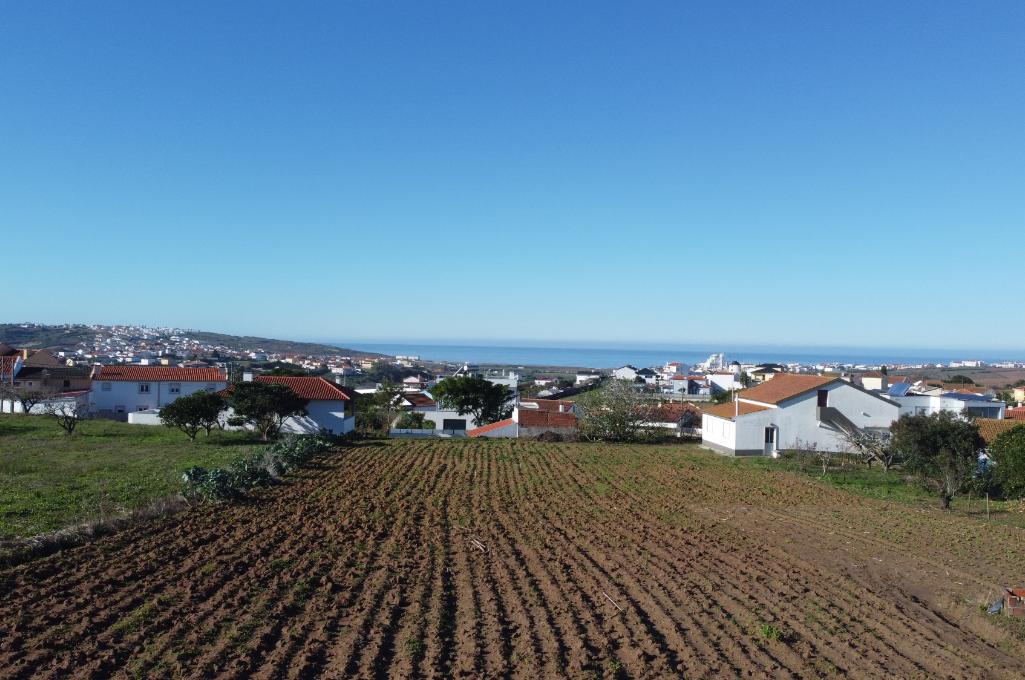 Terreno Vista Mar com projeto aprovado para duas moradias - Zambujeira Lourinhã